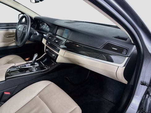 Used 2013 BMW 528i Sedan RWD image 19