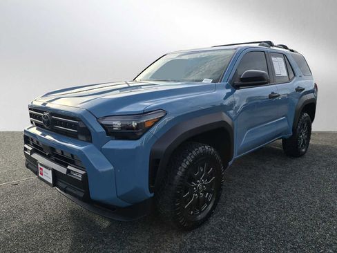 Certified 2025 Toyota 4Runner SR5 image 7