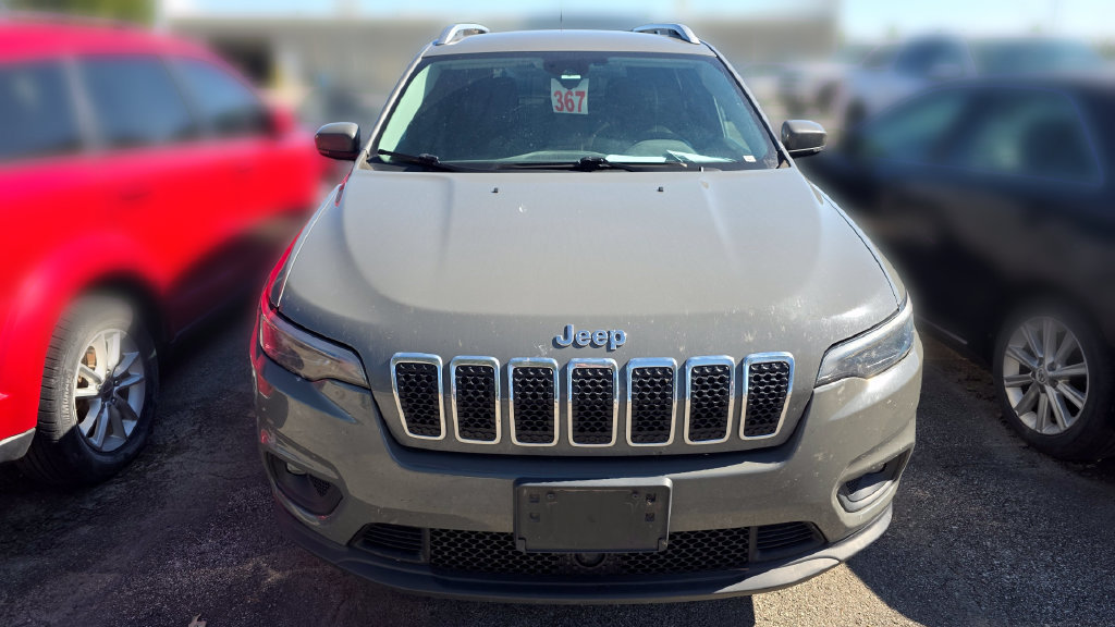Used 2021 Jeep Cherokee Latitude Lux w/ Trailer Tow Group AWD/4WD image 5