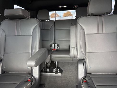 Used 2025 Chevrolet Tahoe RST w/ Comfort Package image 40