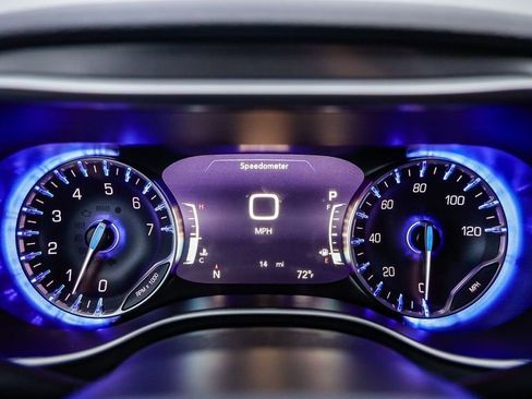 New 2026 Chrysler Pacifica Select image 24