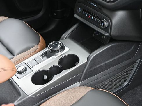 New 2025 Ford Bronco Sport Outer Banks w/ Outer Banks Tech Package+ AWD/4WD image 27