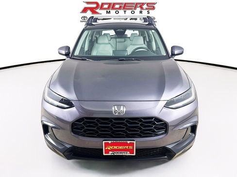 Used 2023 Honda HR-V LX image 2