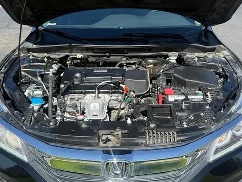 Used 2016 Honda Accord LX image 28