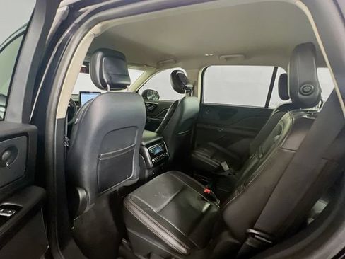 Used 2020 Lincoln Aviator Reserve RWD image 19