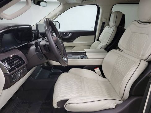 Used 2024 Lincoln Navigator L Black Label AWD/4WD image 20