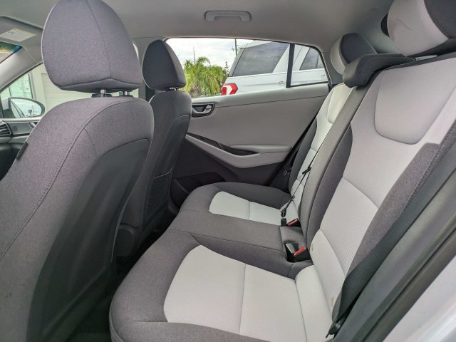 Used 2020 Hyundai Ioniq Blue FWD image 13