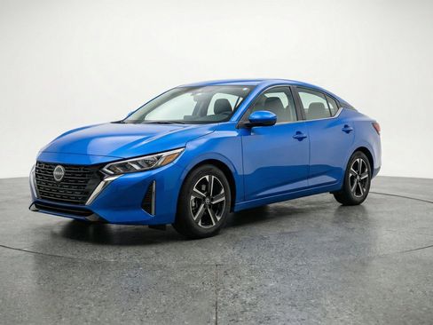 Used 2025 Nissan Sentra SV FWD image 3