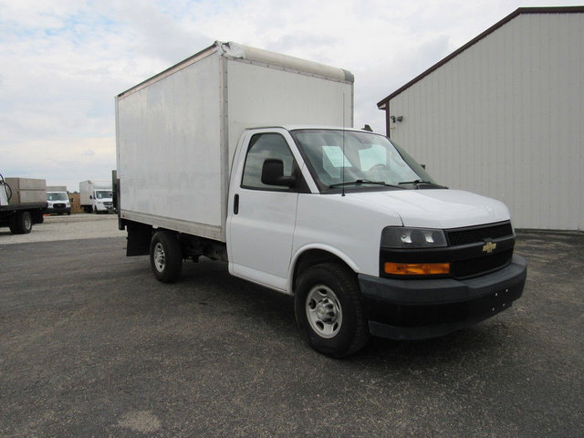 Used 2021 Chevrolet Express 3500 RWD image 9