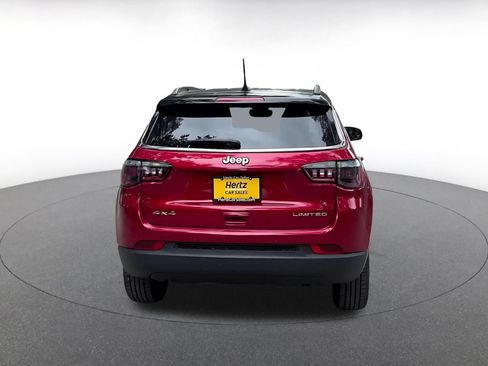 Used 2025 Jeep Compass Limited AWD/4WD image 12