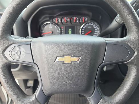 Used 2018 Chevrolet Silverado 1500 Custom w/ Custom Value Package RWD image 29
