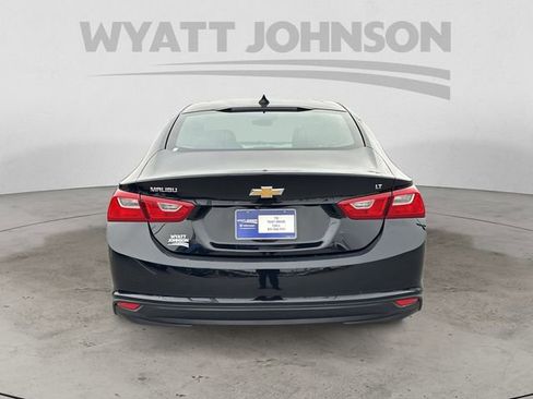 Used 2023 Chevrolet Malibu LT image 4
