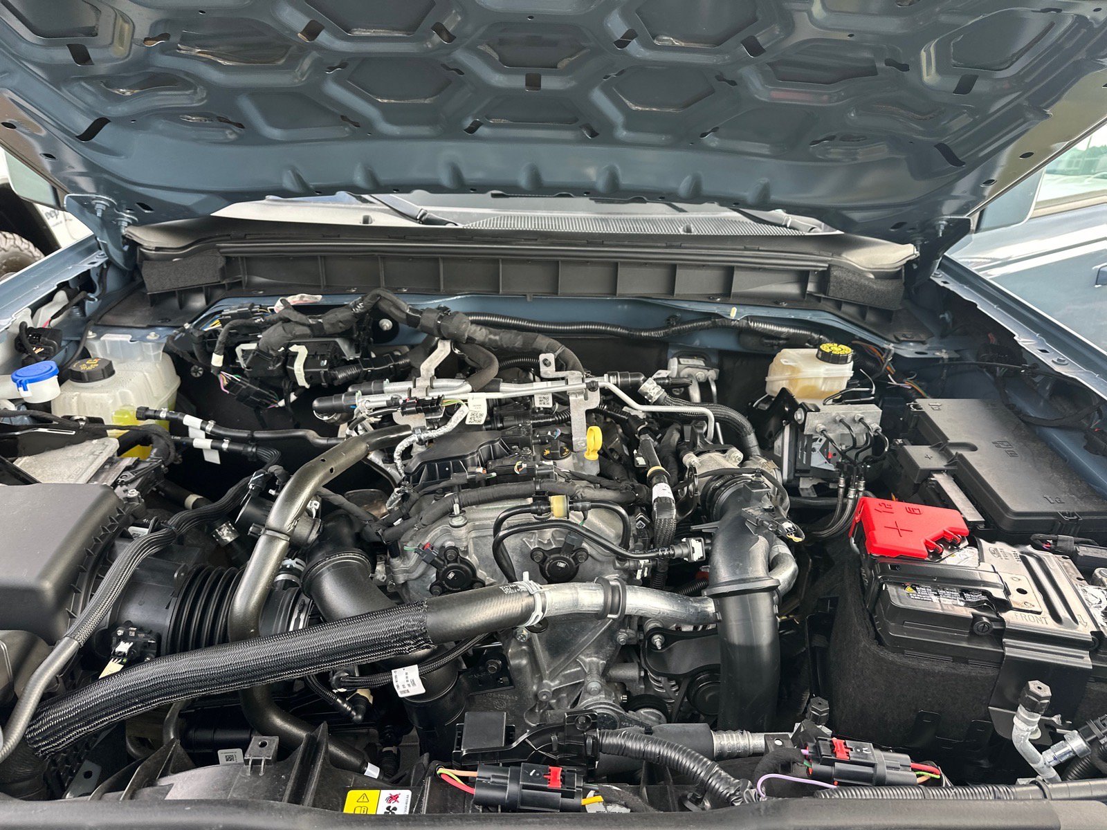 Used 2025 Ford Bronco Outer Banks AWD/4WD image 19