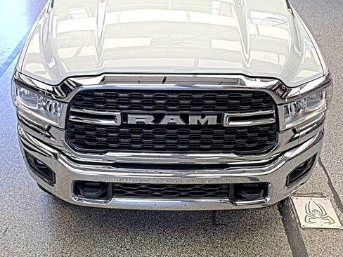 Used 2023 RAM 2500 Big Horn w/ Level 1 Equipment Group AWD/4WD image 12