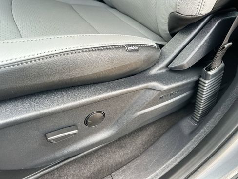 Used 2024 Ford F150 XLT w/ Mobile Office Package image 12