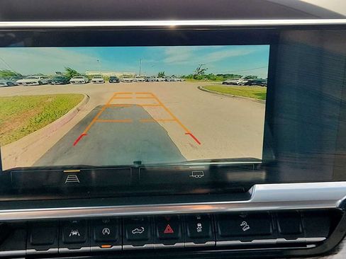Used 2023 Chevrolet Silverado 1500 LT Trail Boss w/ Protection Package AWD/4WD image 15
