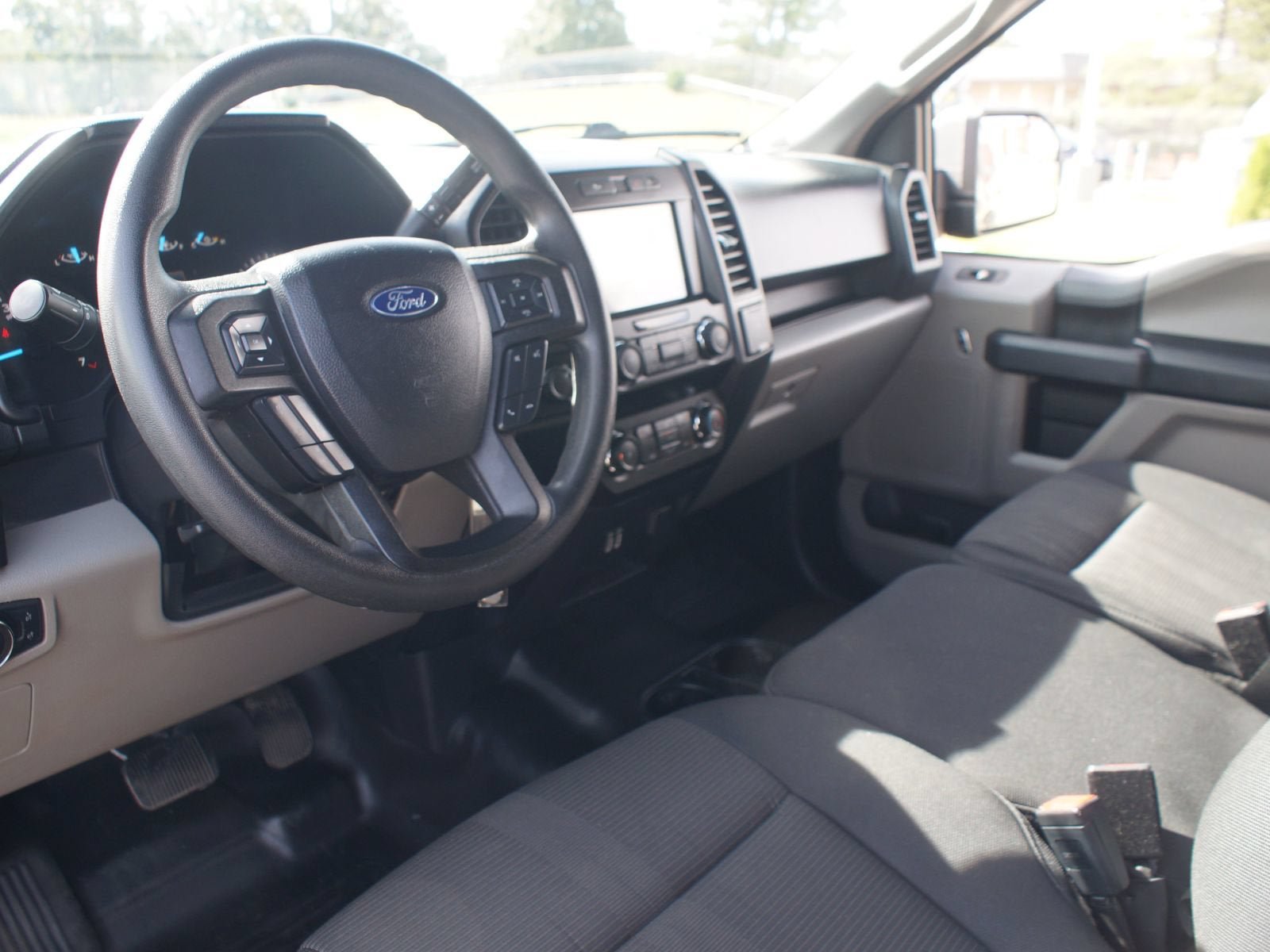 Used 2020 Ford F150 XL w/ Equipment Group 101A Mid AWD/4WD image 11