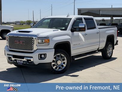 Used 2017 GMC Sierra 2500 Denali w/ Duramax Plus Package