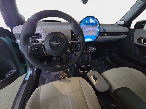 Used 2025 MINI Cooper S image 19