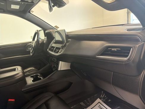 Used 2021 Chevrolet Tahoe LT w/ LT Signature Package image 40