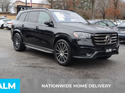 Used 2024 Mercedes-Benz GLS 580 4MATIC w/ Warmth & Comfort Package image 4