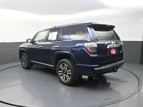 Used 2018 Toyota 4Runner Limited AWD/4WD image 6