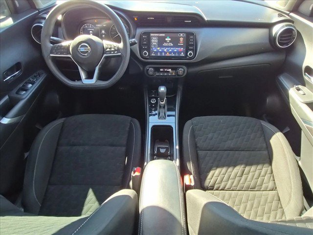 Used 2021 Nissan Kicks SV FWD image 16