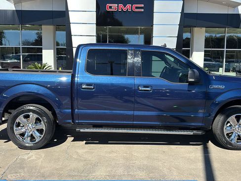 Used 2020 Ford F150 XLT w/ Equipment Group 302A Luxury image 9