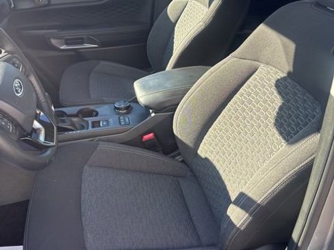 Used 2024 Ford Ranger XLT w/ Technology Package image 19