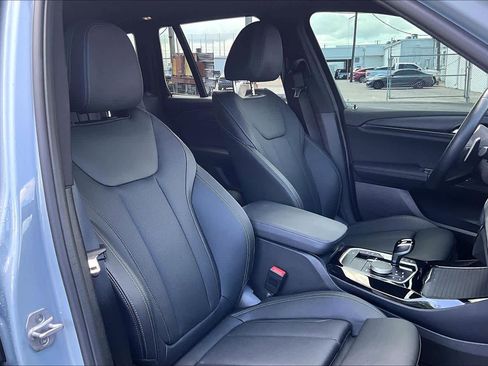 Used 2024 BMW X3 sDrive30i w/ Premium Package image 8