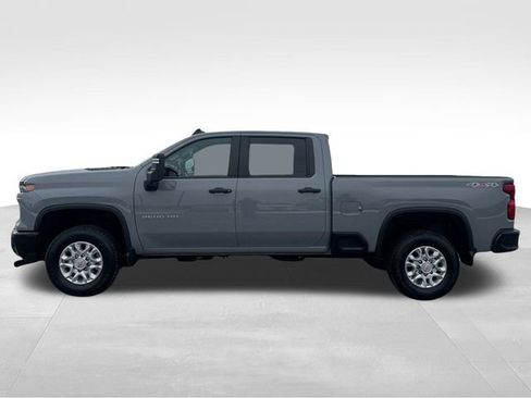 Certified 2024 Chevrolet Silverado 2500 Custom w/ Custom Value Package image 2