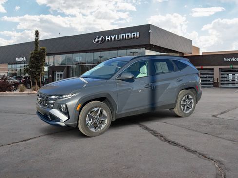 Certified 2026 Hyundai Tucson SEL image 1