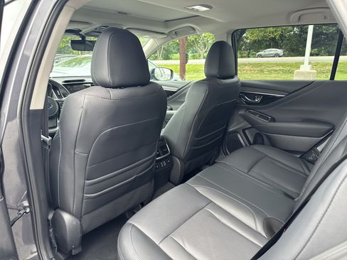 Certified 2025 Subaru Outback Limited AWD/4WD image 24