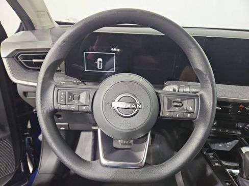 New 2026 Nissan Kicks SV w/ SV Premium Package image 15