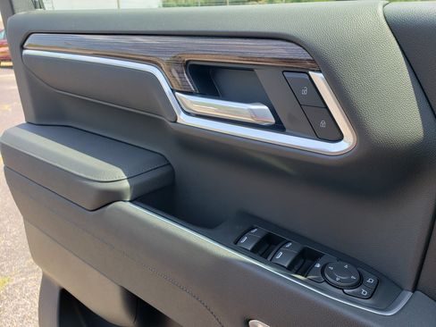 New 2026 Chevrolet Silverado 1500 RST w/ RST Select Package AWD/4WD image 11
