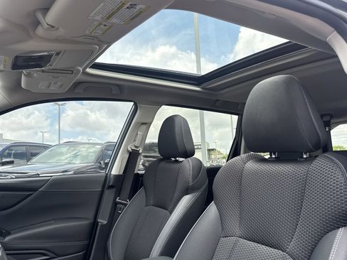 Used 2020 Subaru Forester Premium AWD/4WD image 26