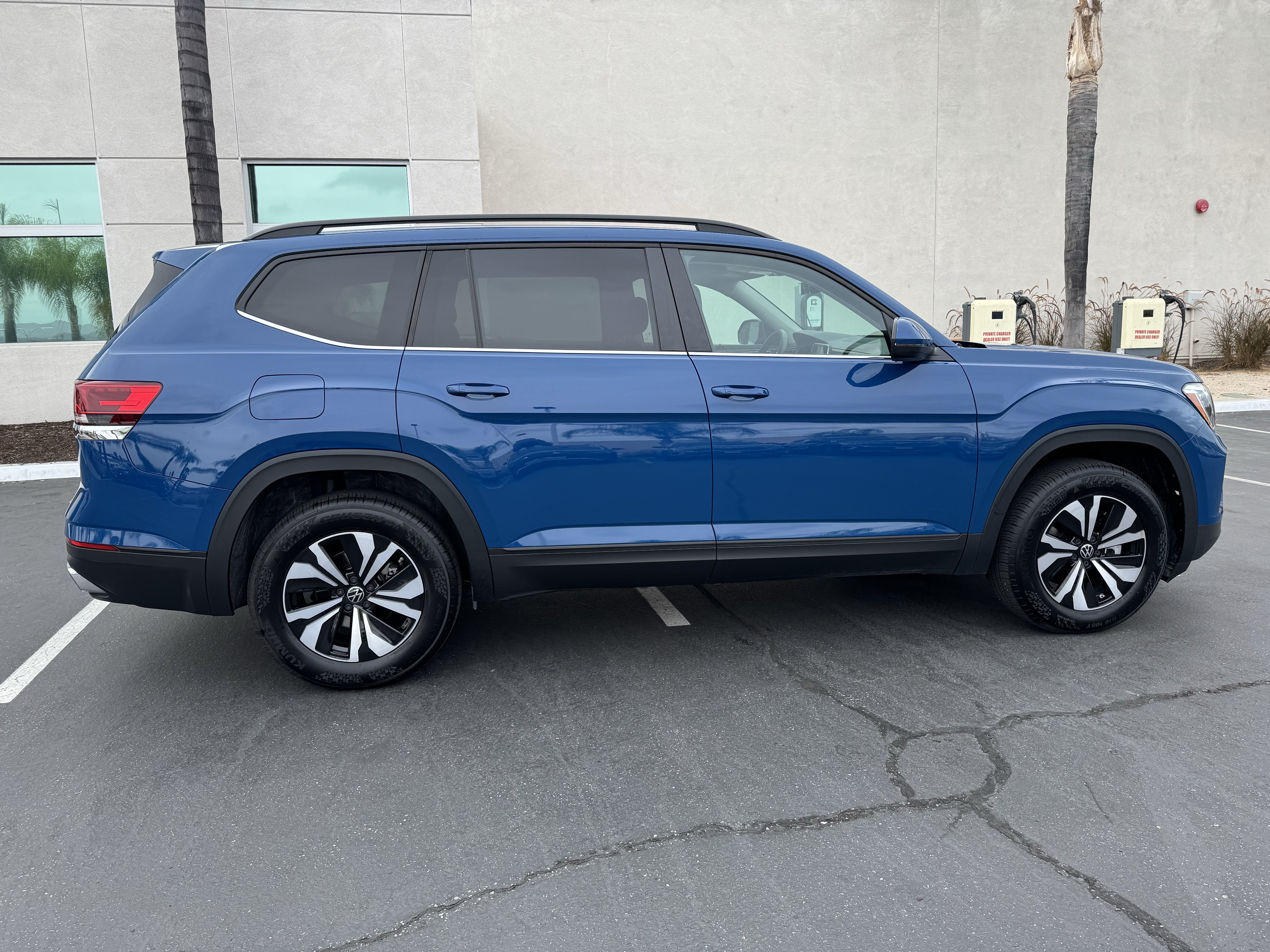 Used 2026 Volkswagen Atlas SE FWD image 10