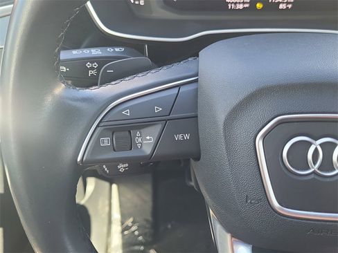 Used 2024 Audi Q3 2.0T Premium image 16