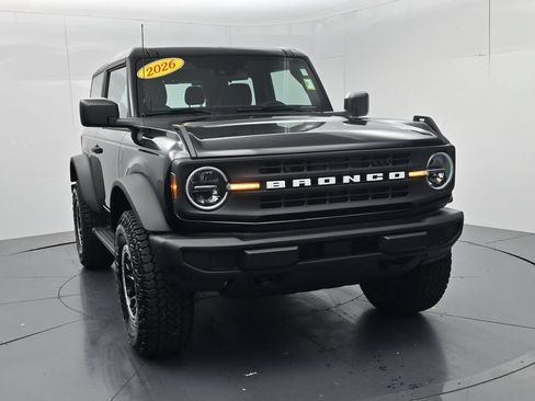 Used 2026 Ford Bronco 2-Door w/ Sasquatch Package AWD/4WD image 2