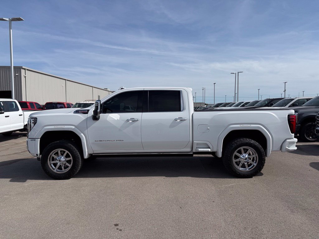 Used 2024 GMC Sierra 2500 Denali w/ Denali Reserve Package AWD/4WD image 22