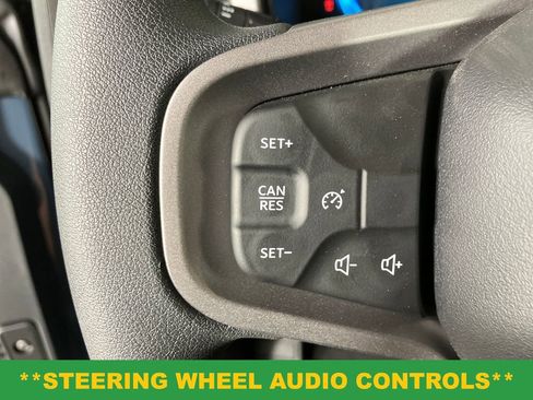 New 2025 Ford Bronco 4-Door image 18