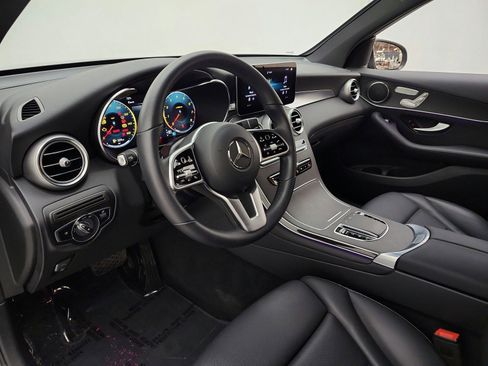 Used 2022 Mercedes-Benz GLC 300 image 12