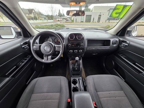 Used 2015 Jeep Patriot Sport w/ Power Value Group image 14