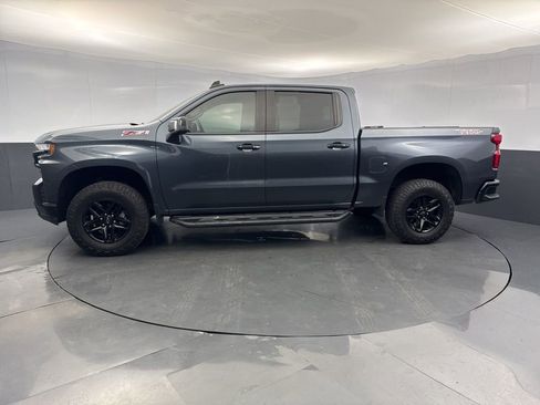 Used 2020 Chevrolet Silverado 1500 LT Trail Boss image 2
