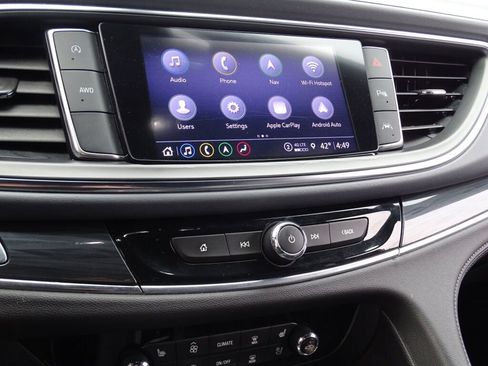 Used 2022 Buick Enclave Premium image 30