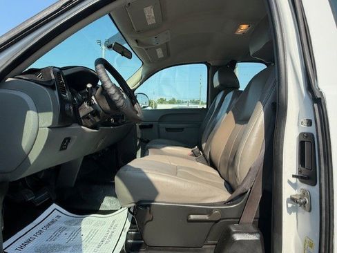 Used 2010 GMC Sierra 2500 W/T image 12