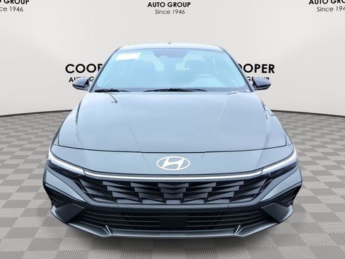 New 2026 Hyundai Elantra SEL Sport Premium FWD image 2