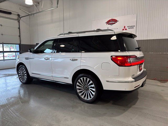 Used 2019 Lincoln Navigator Reserve w/ Cargo Package AWD/4WD image 8