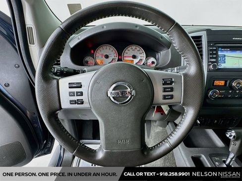 Used 2017 Nissan Frontier PRO-4X w/ Pro-4x Luxury Package AWD/4WD image 11