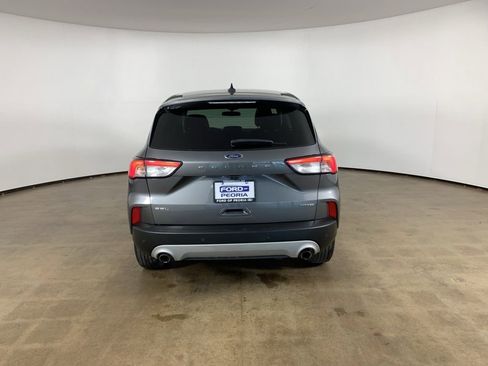 Used 2022 Ford Escape SEL image 10
